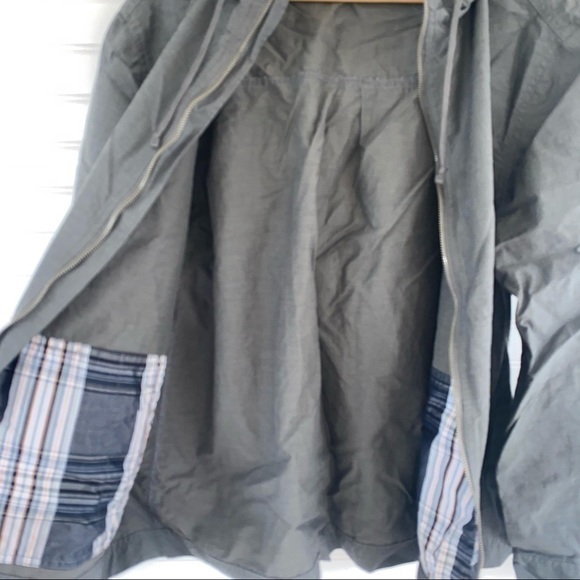 Gray Hooded jacket, full zip Size Large - Picture 2 of 8
